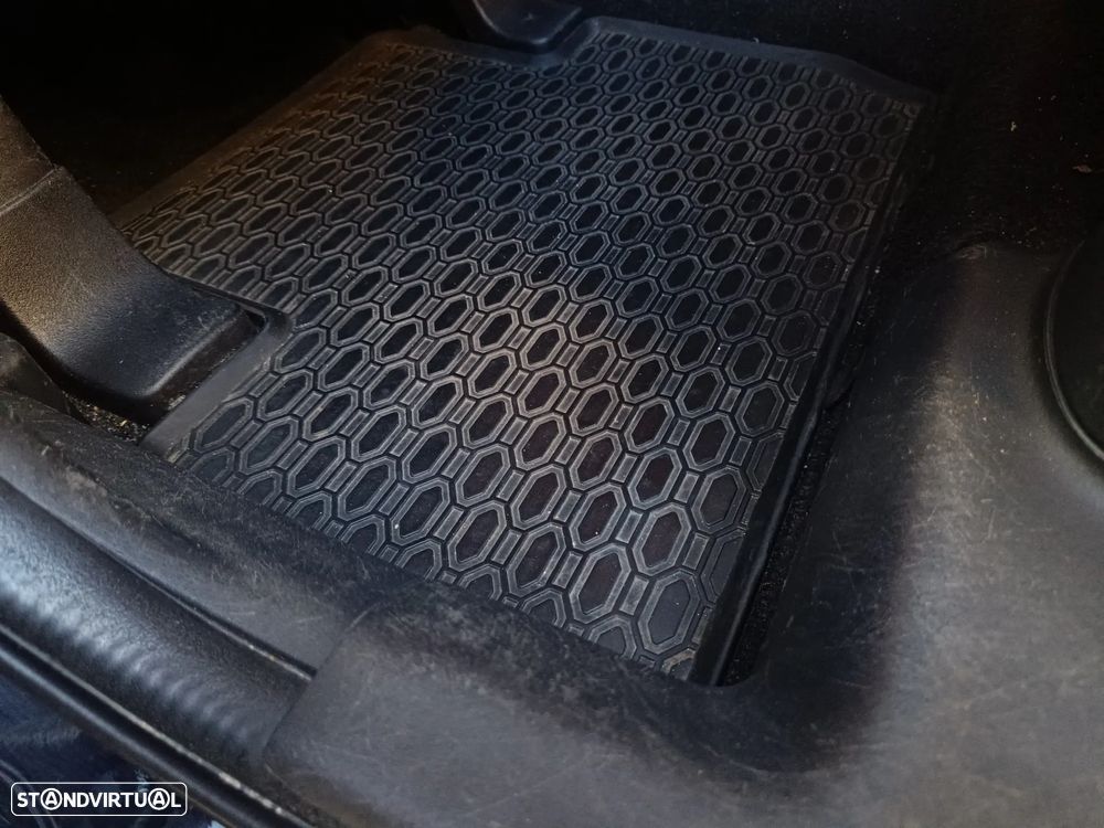 Mitsubishi Outlander 2.2 DI-D Instyle Navi - 9