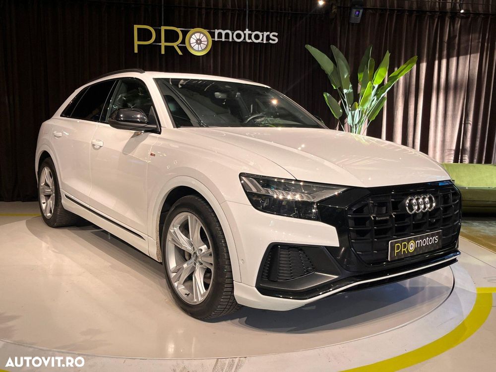 Audi Q8 - 6
