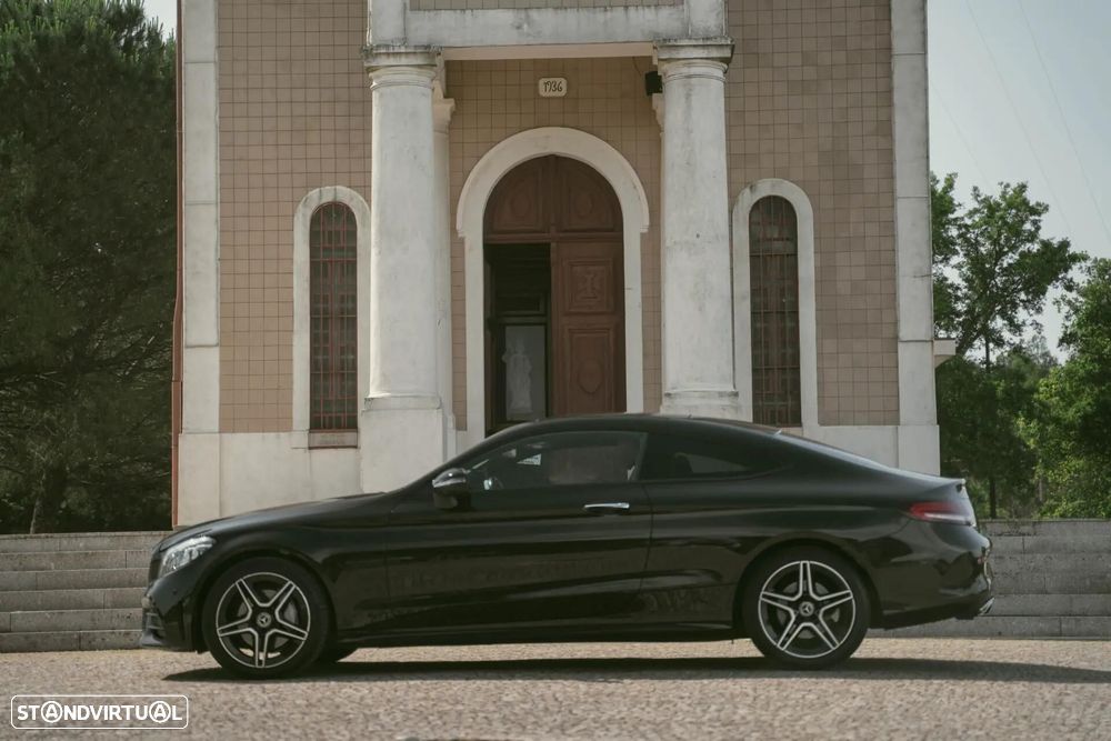 Mercedes-Benz C 200 - 11