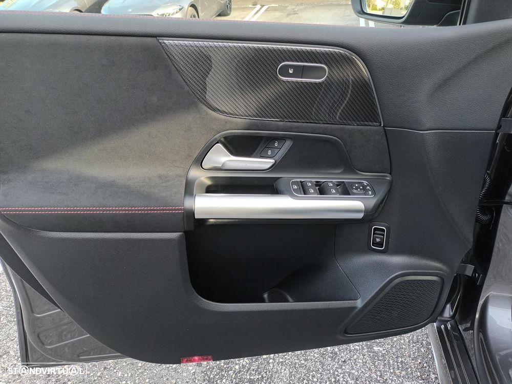 Mercedes-Benz B 180 d - 9