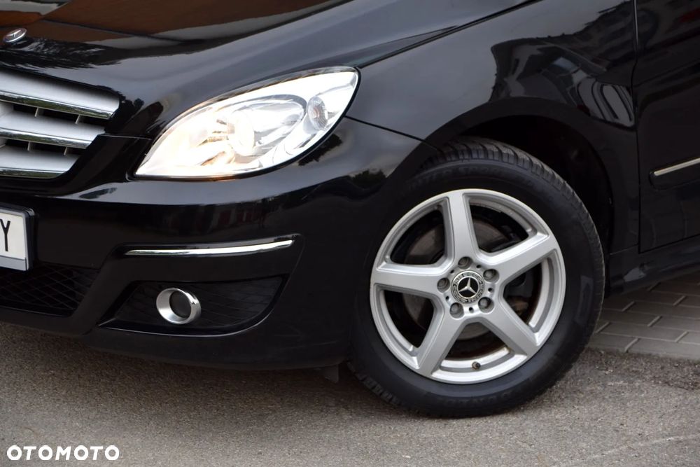 Mercedes-Benz Klasa B 150 - 15