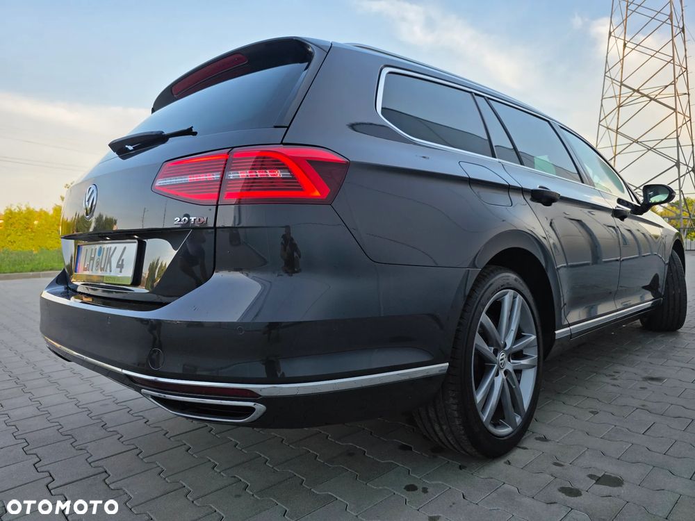 Volkswagen Passat 2.0 TDI SCR 4Mot DSG Highline - 11