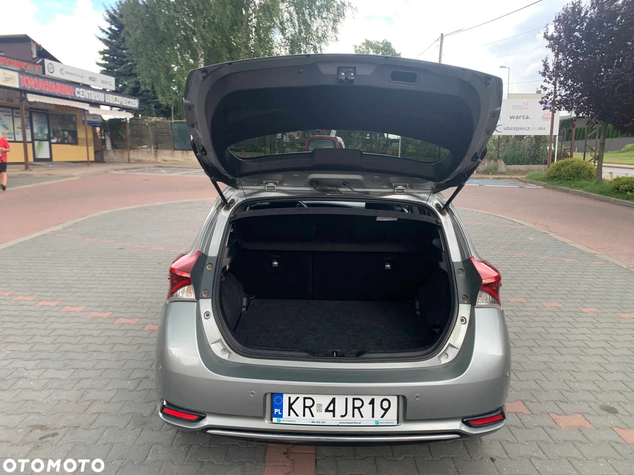 Toyota Auris Hybrid 135 Active - 8