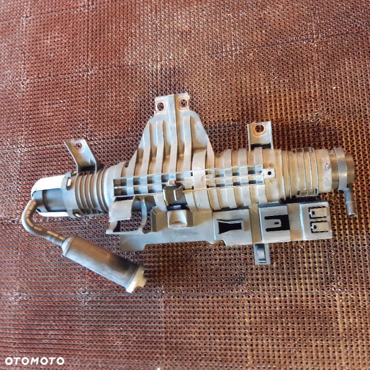 Filtr Węglowy FORD F150 - 1