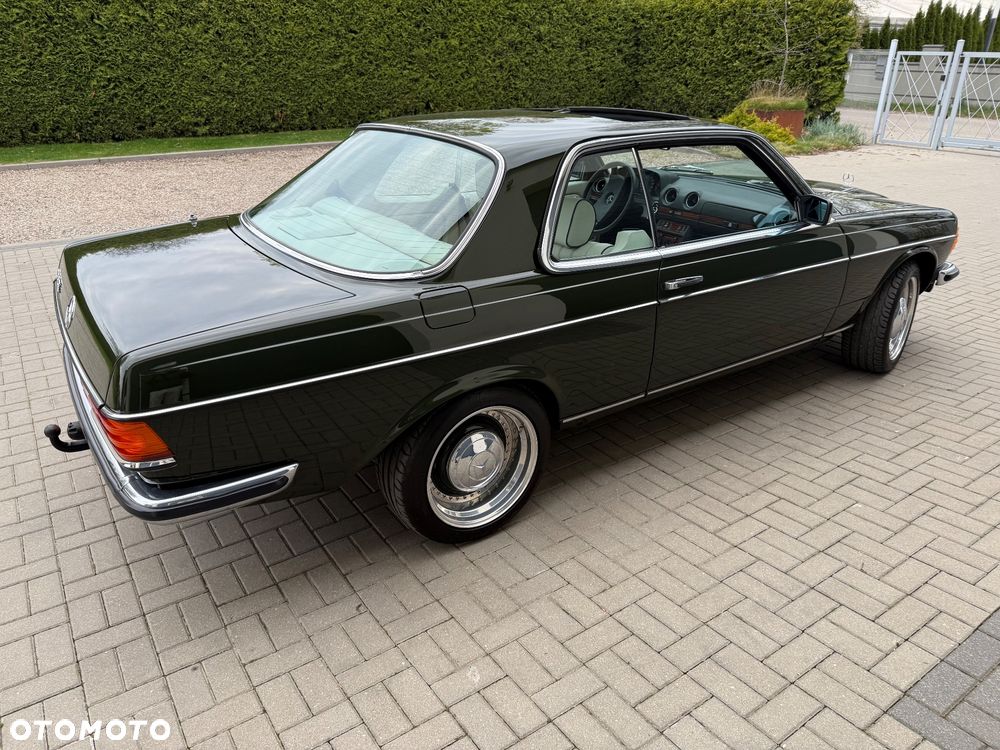 Mercedes-Benz 280 - 4
