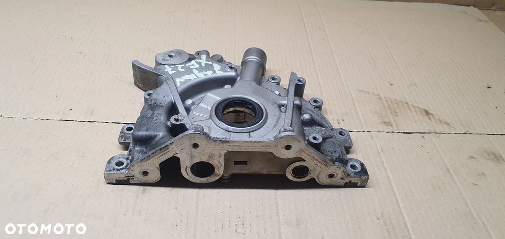 Pompa oleju olejowa uszczelniacz wału Jaguar XF X250 2.7 TDV6 4R9Q-6600-AE - 2