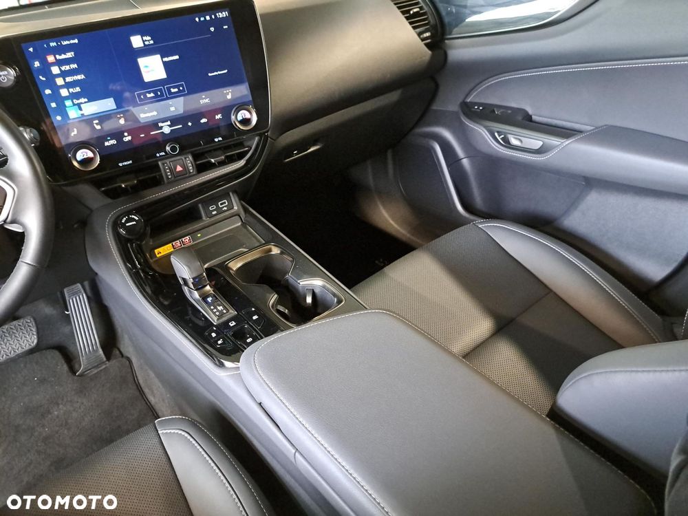 Lexus NX 350h Prestige AWD - 24