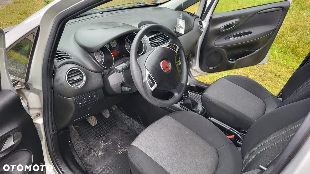 Fiat Punto - 8
