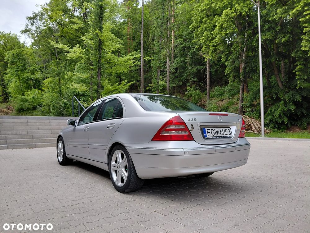 Mercedes-Benz Klasa C 220 CDI Elegance - 5