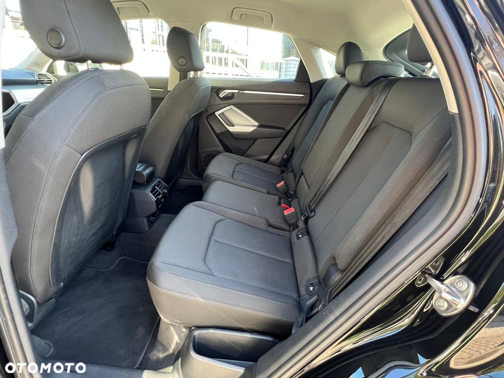 Audi Q3 Sportback 35 TFSI S tronic - 14