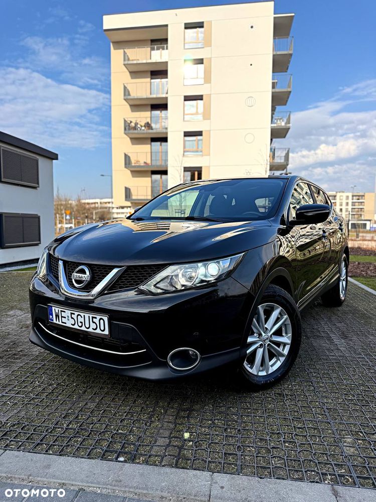 Nissan Qashqai 1.6 dCi Xtronic TEKNA+ - 1