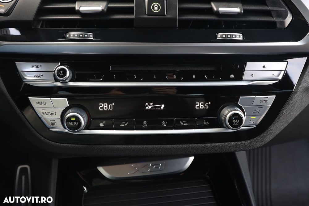 BMW X3 xDrive20i AT M Sport - 28