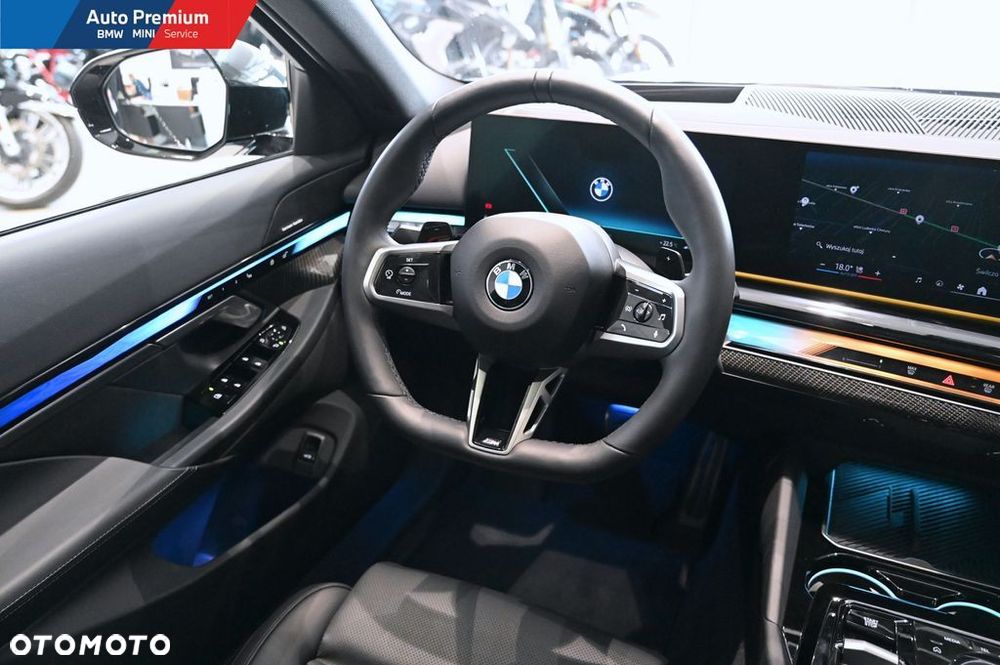 BMW Seria 5 520d xDrive mHEV - 17