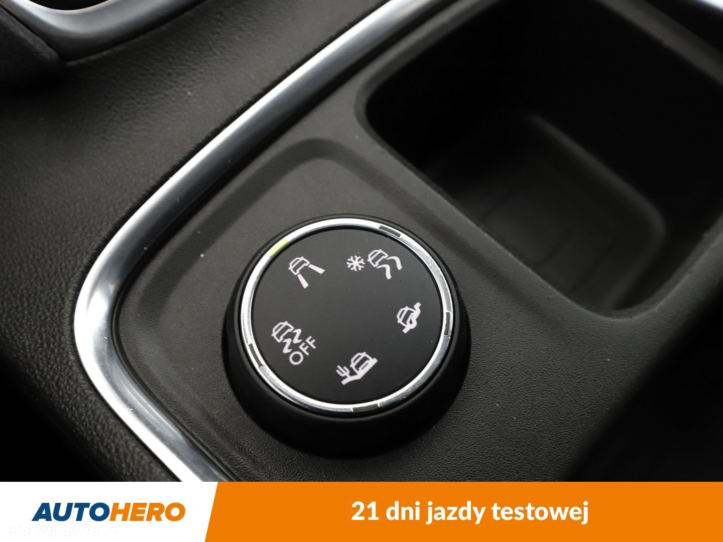Opel Grandland X 1.6 CDTI Innovation S&S - 26