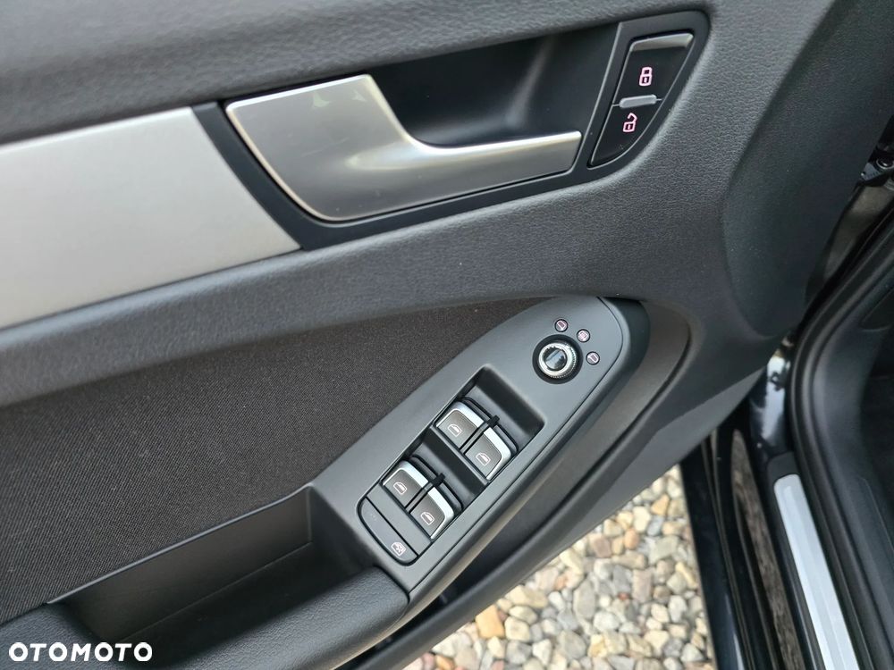 Audi A4 Avant - 16