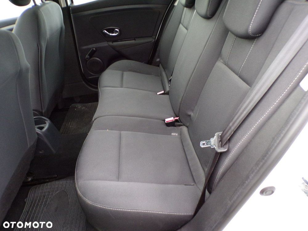 Renault Megane - 25