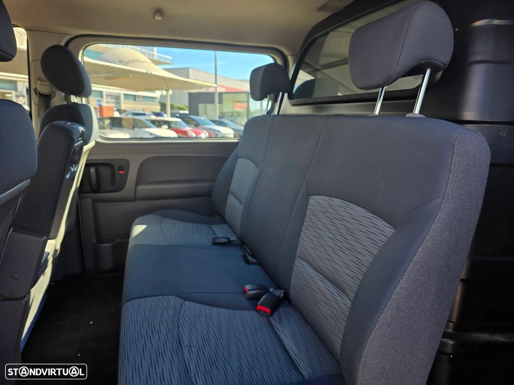 Hyundai H-1 Starex H1 2.5 CRDi - 22