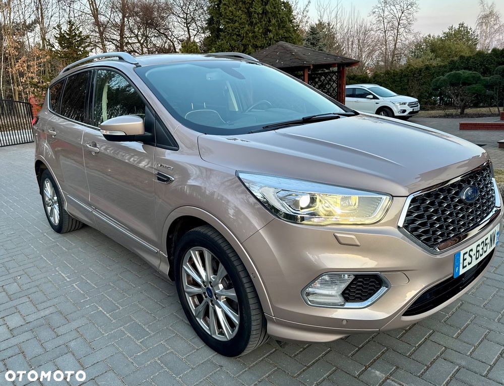 Ford Kuga 1.5 EcoBoost 2x4 Vignale - 17