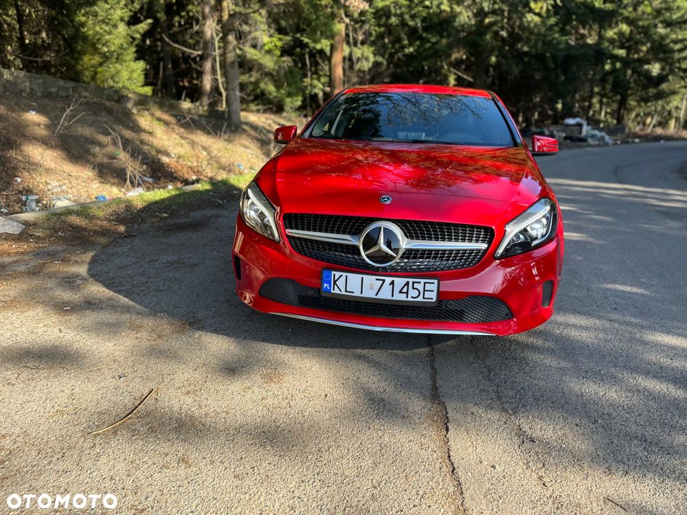 Mercedes-Benz Klasa A 220 4Matic 7G-DCT - 2