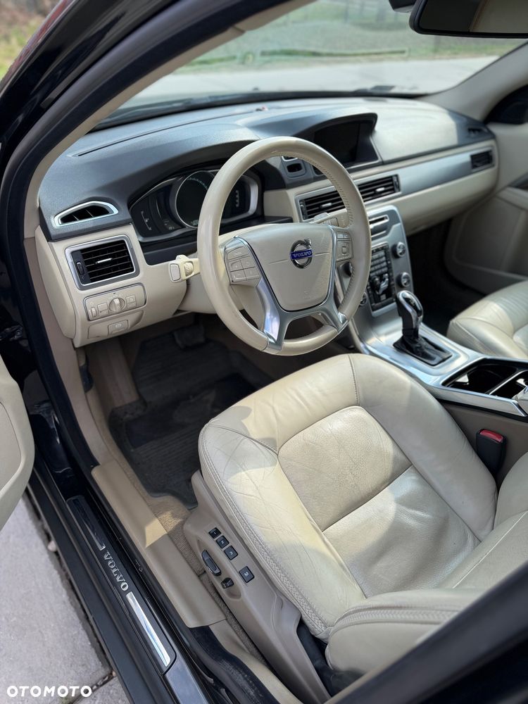 Volvo XC 70 D4 AWD Momentum - 12