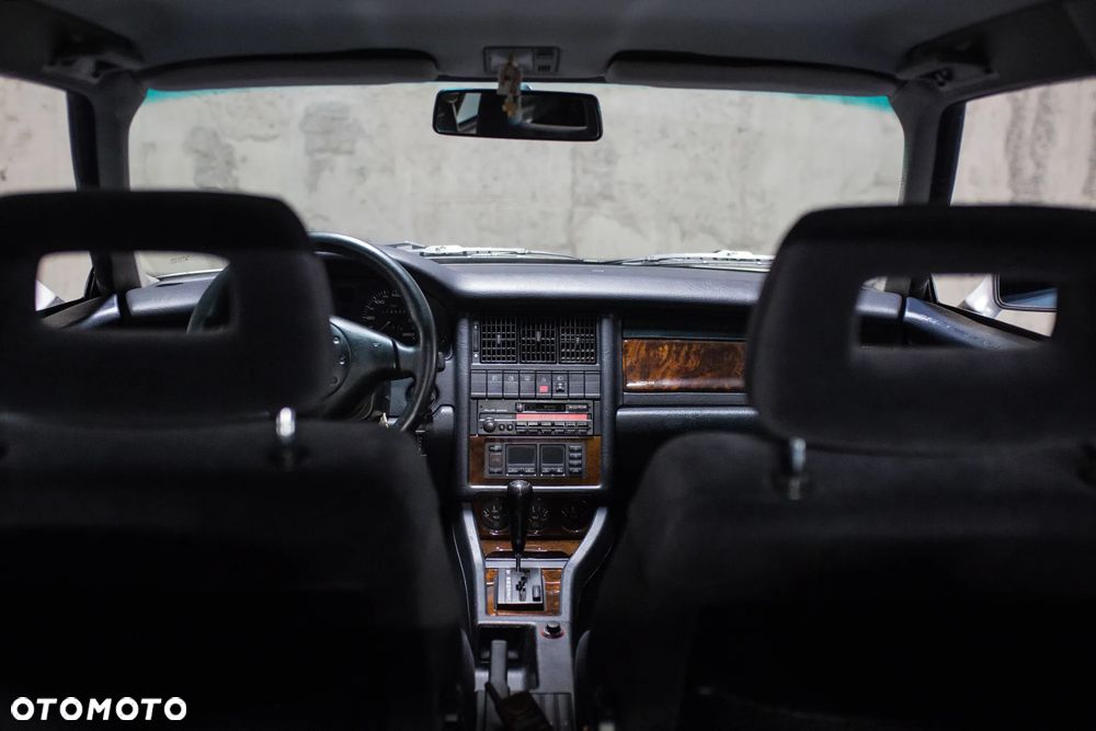 Audi Coupe - 10