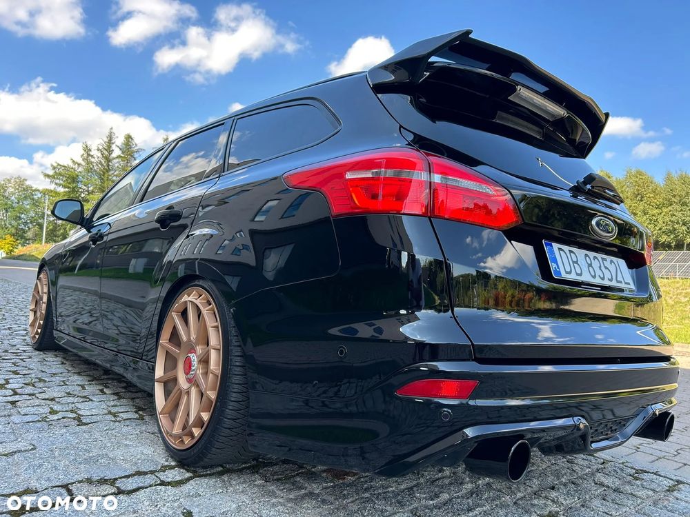 Ford Focus 1.5 EcoBoost STart-Stopp-System ST-Line - 2