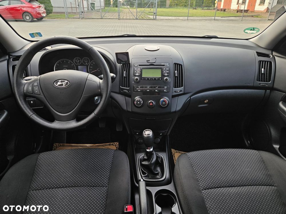 Hyundai i30 1.4 FIFA WM Edition - 14