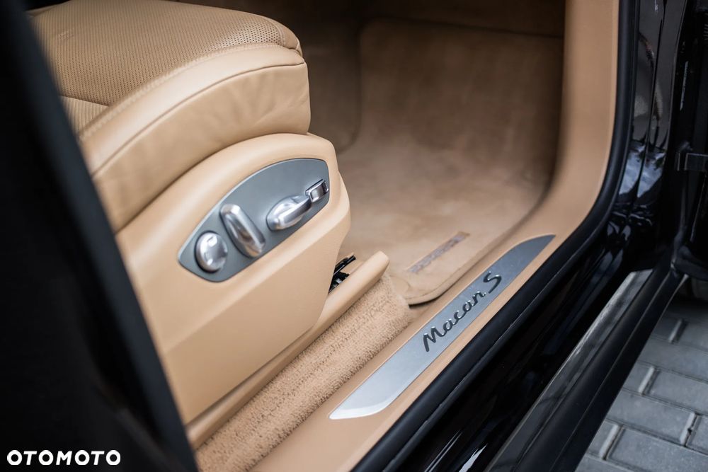 Porsche Macan - 6