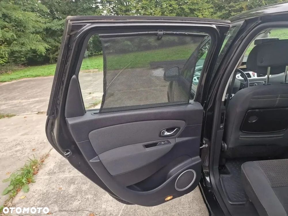 Renault Grand Scenic Gr 1.4 16V TCE Bose Edition - 16