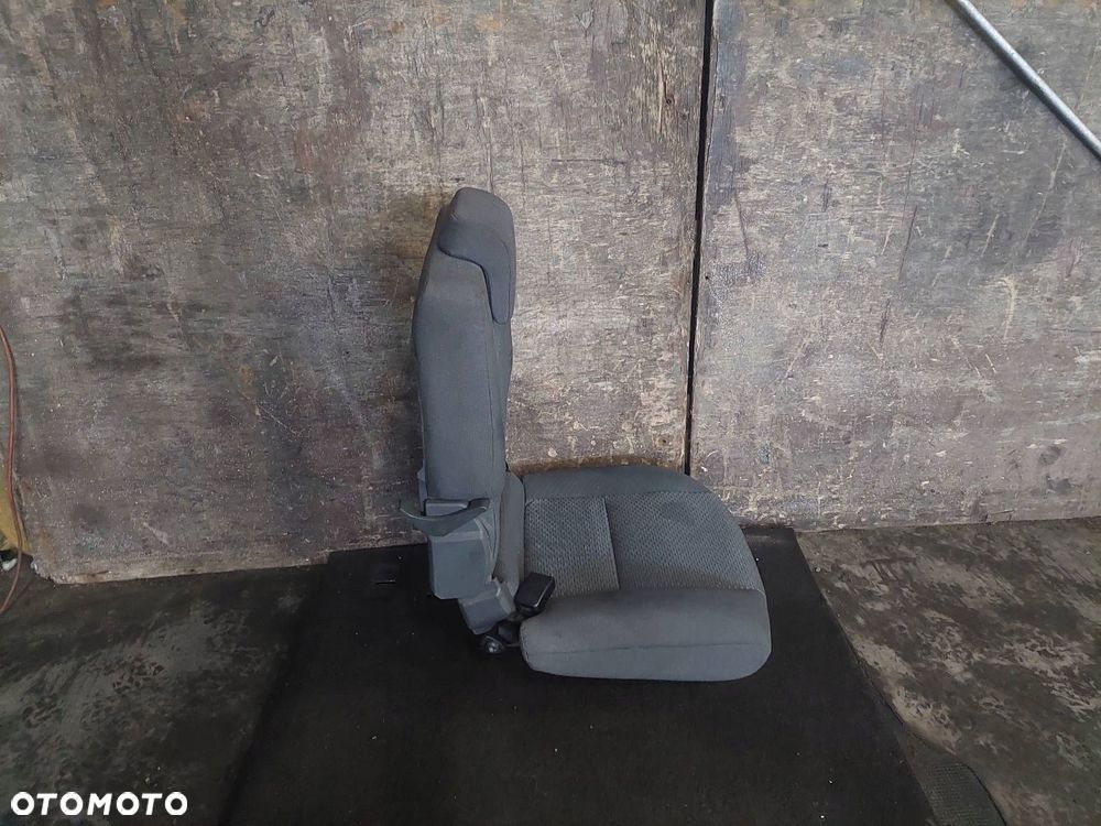 FOTEL LEWY TYŁ FORD C-MAX I MK1 - 2