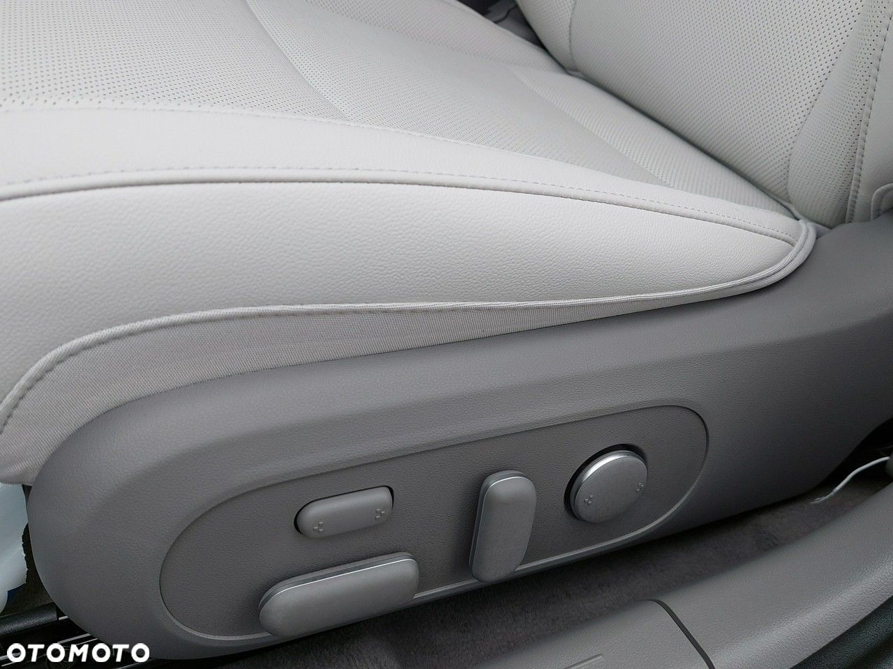 Hyundai IONIQ 6 - 25