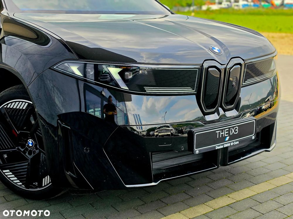 BMW iX3 50 xDrive 113.4kWh - 11
