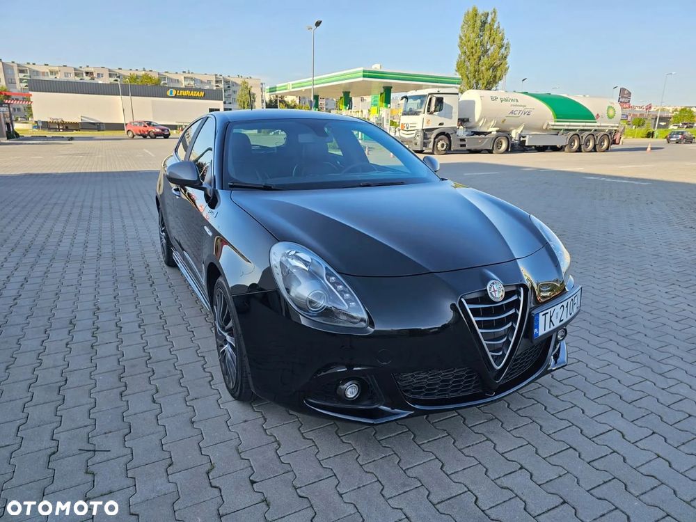 Alfa Romeo Giulietta - 12