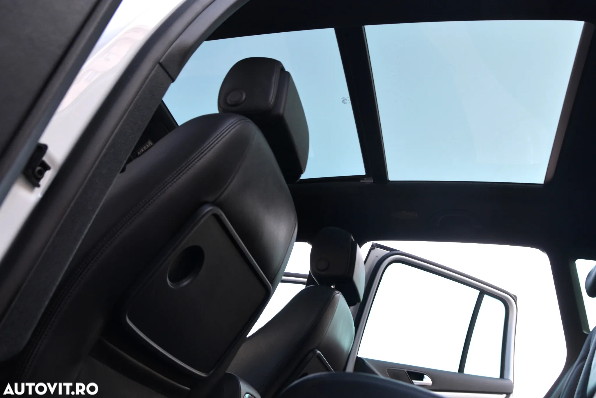 Volkswagen Tiguan 2.0 TDI DPF 4Motion BlueMotion Technology DSG Sport & Style - 20