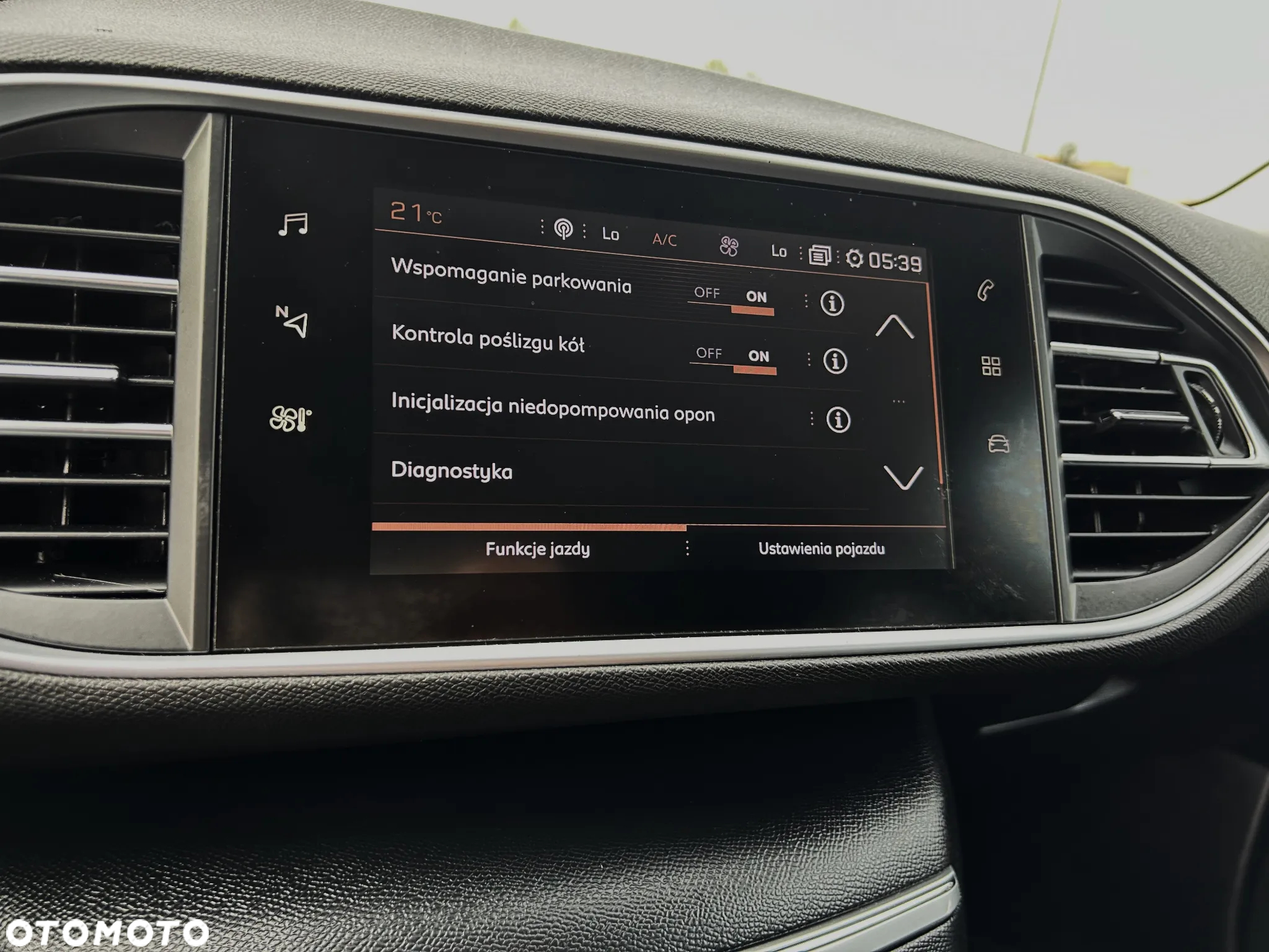 Peugeot 308 BlueHDi FAP 100 Stop & Start Active - 28