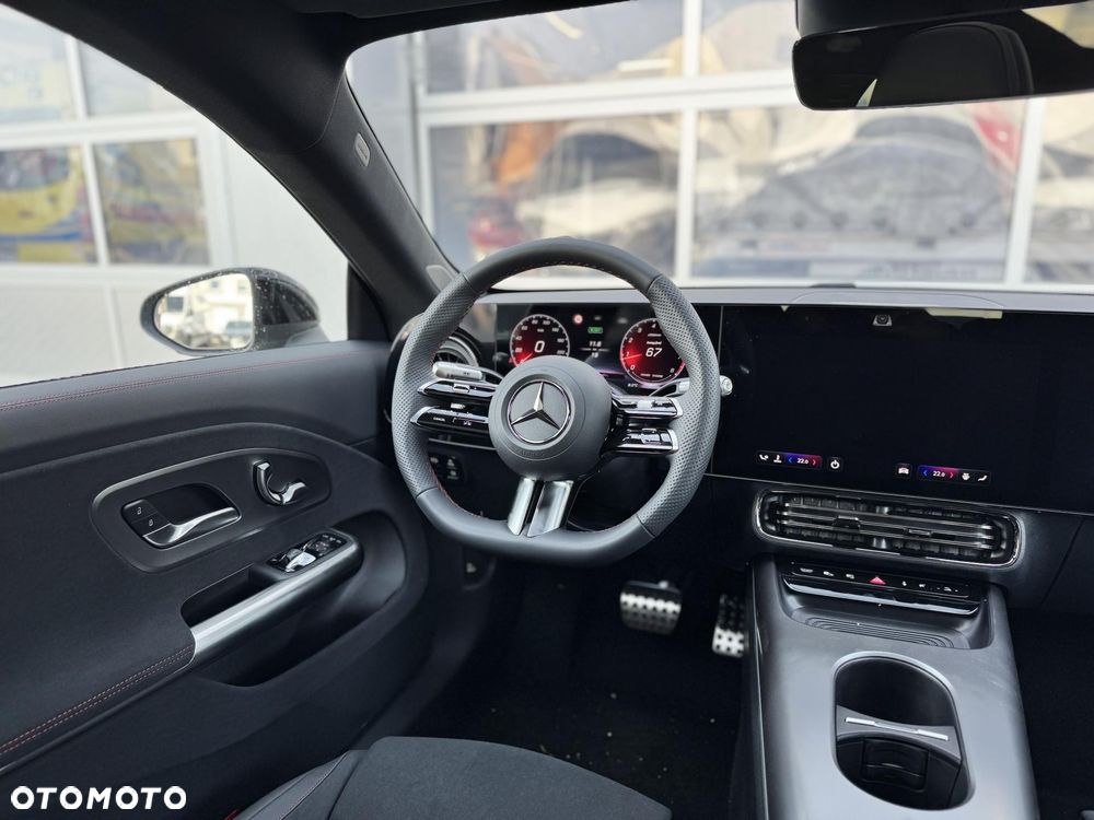 Mercedes-Benz CLA 200 mHEV 4-Matic 8G-DCT - 14