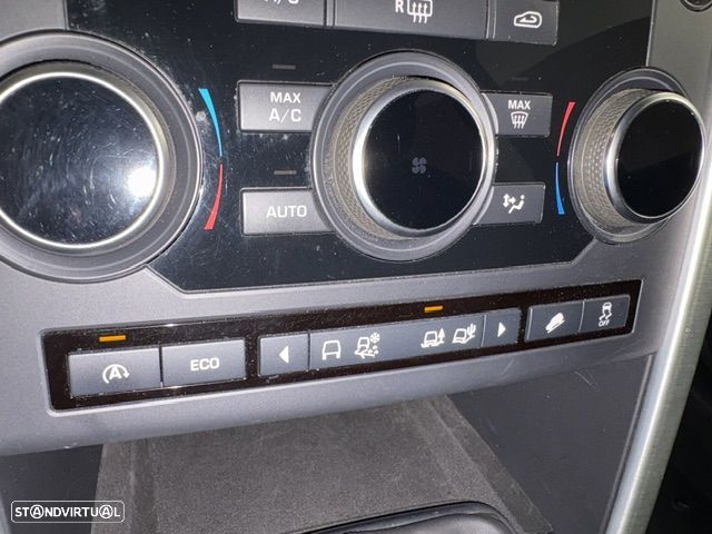 Land Rover Discovery Sport 2.0 TD4 HSE Luxury - 45