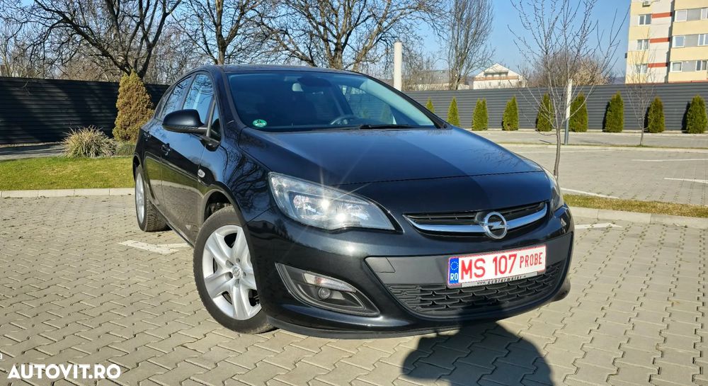 Opel Astra 1.7 CDTI DPF ENERGY - 1