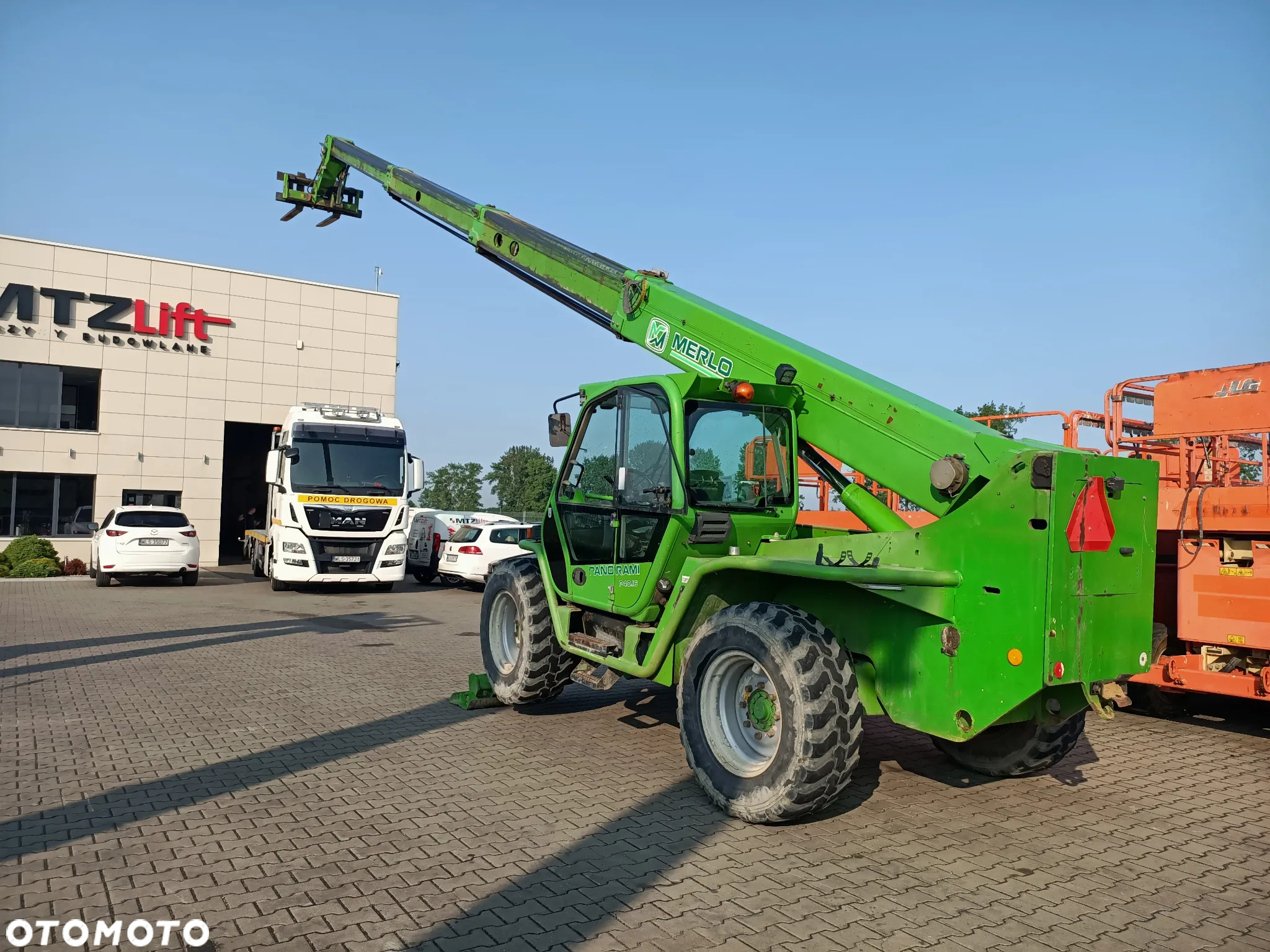Merlo P40.16 - 11