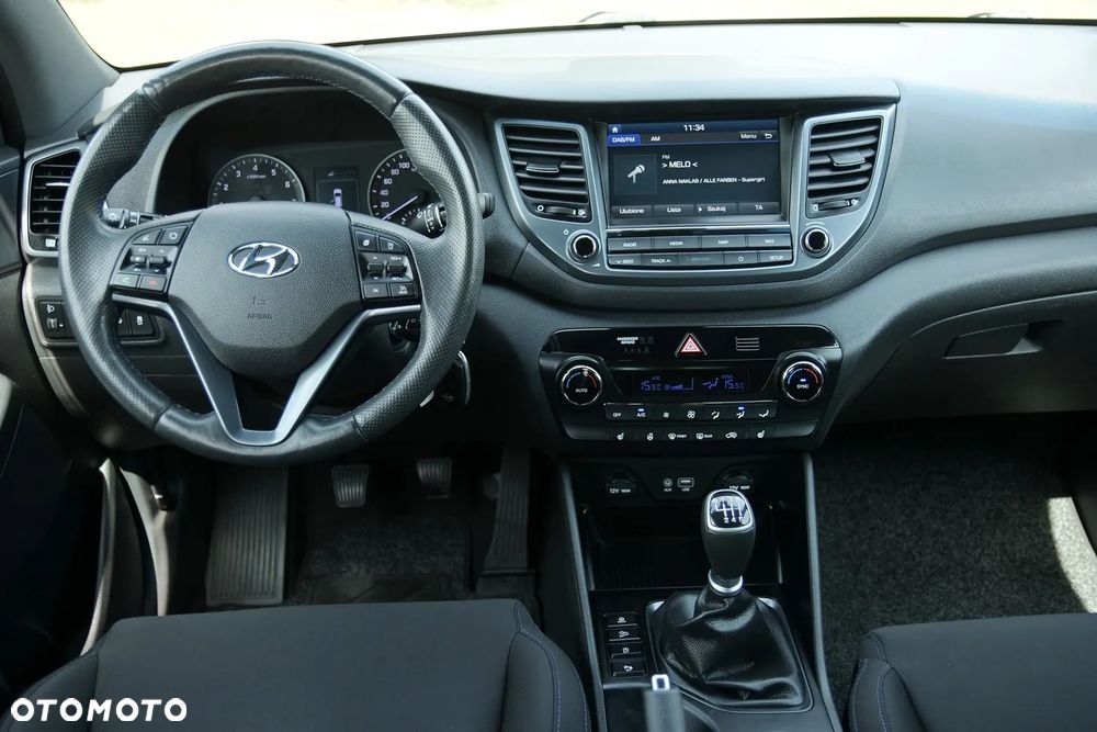 Hyundai Tucson blue 1.6 GDi 2WD Passion - 24