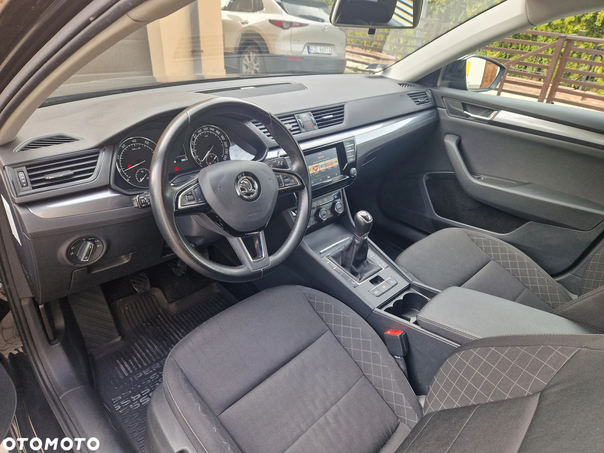 Skoda Superb 1.4 TSI ACT Active - 7