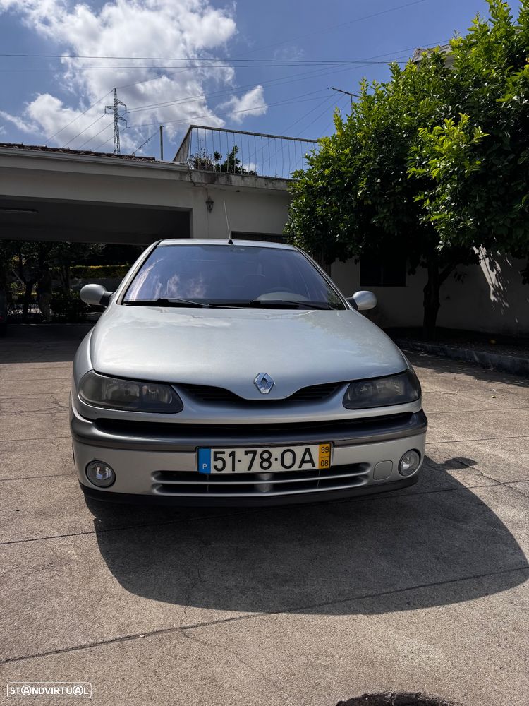 Renault Laguna 1.9 dTi RXE - 3