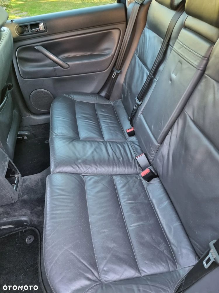 Volkswagen Passat 2004 photo 5