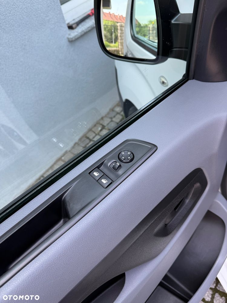 Toyota ProAce - 12
