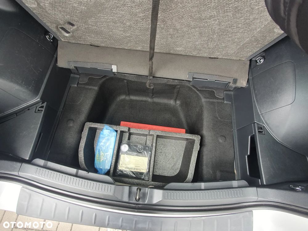 Toyota Verso - 30