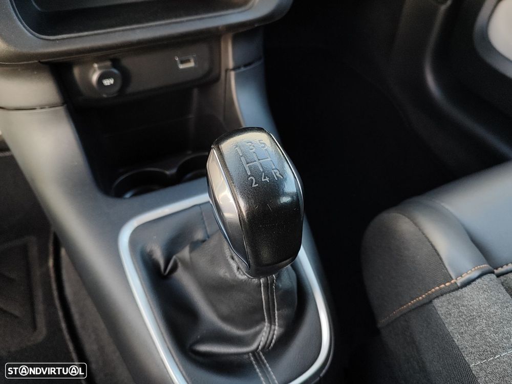 Citroën C3 1.5 BlueHDi Shine - 21