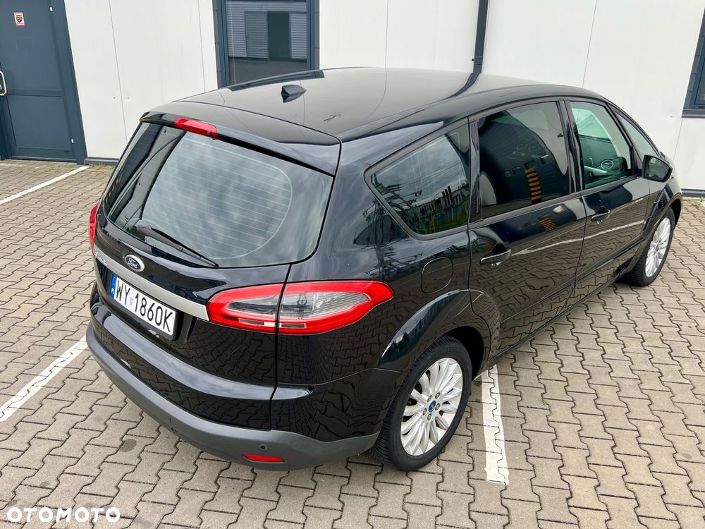Ford S-Max - 14