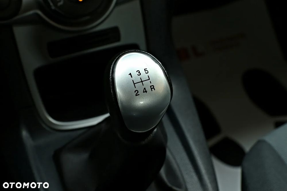 Ford Fiesta 1.25 Trend - 35