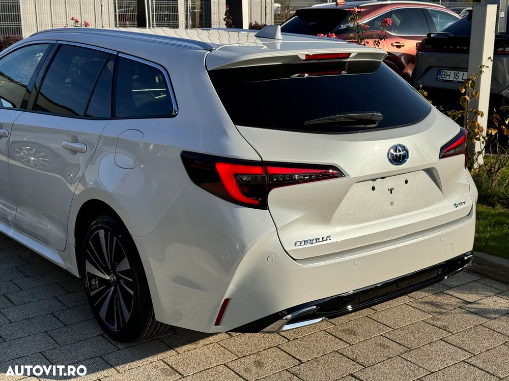 Toyota Corolla 1.8 HSD Dynamic - 10