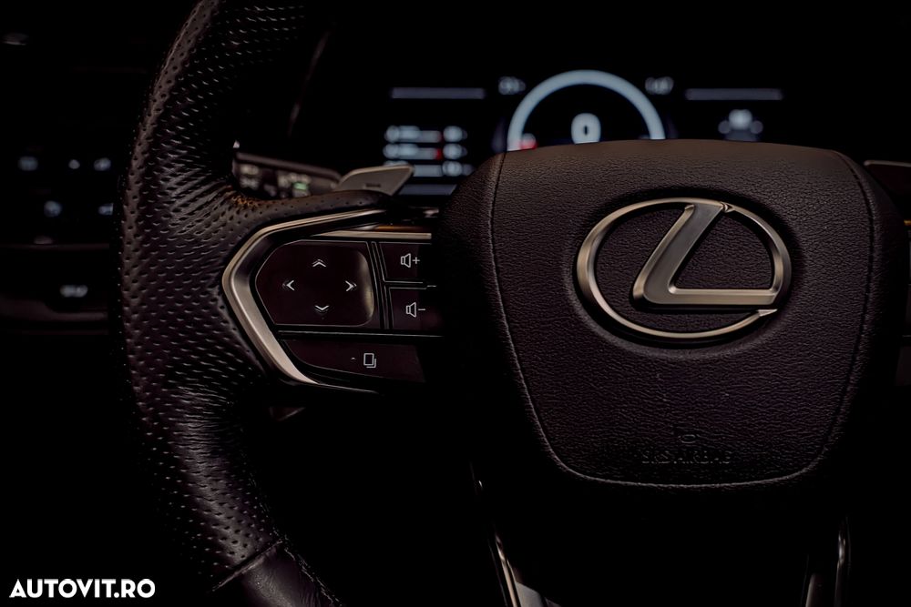 Lexus TX500 H - 29